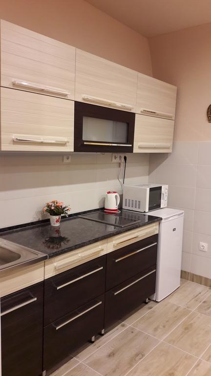 Relax Apartman Eger Exterior photo